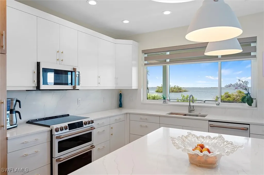 21521 Widgeon Terrace Fort Myers Beach FL 33931