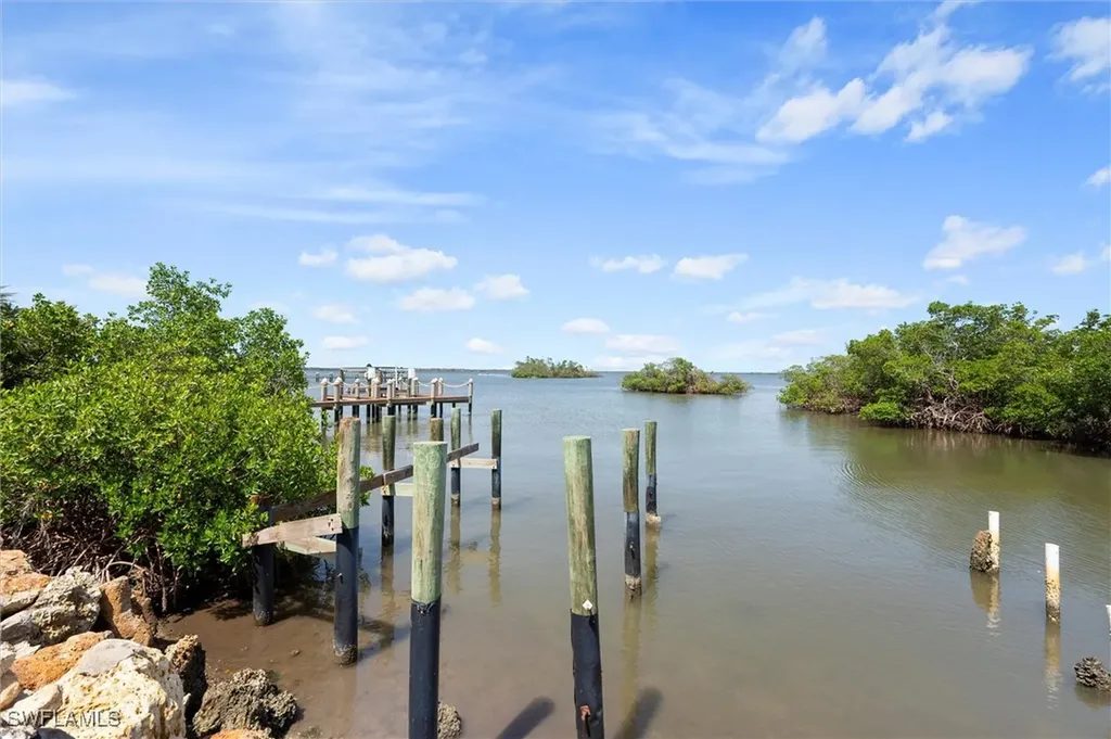 21521 Widgeon Terrace Fort Myers Beach FL 33931