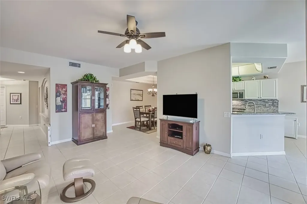 10011 Sky View Way Fort Myers FL 33913