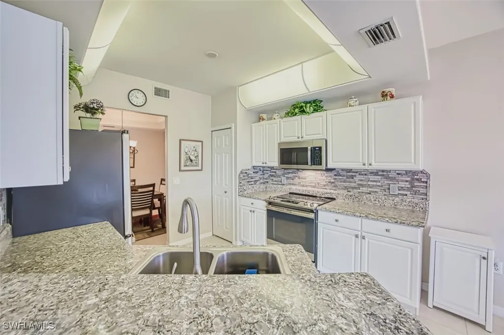 10011 Sky View Way Fort Myers FL 33913
