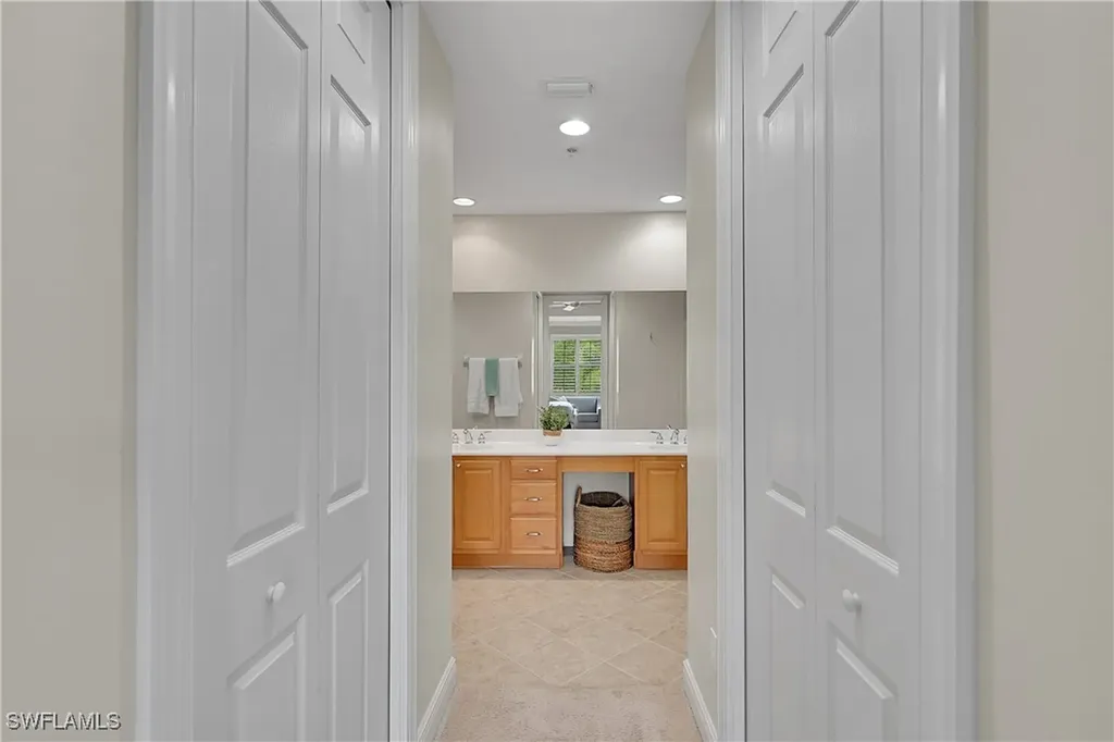 4700 Yacht Harbor Drive Naples FL 34112