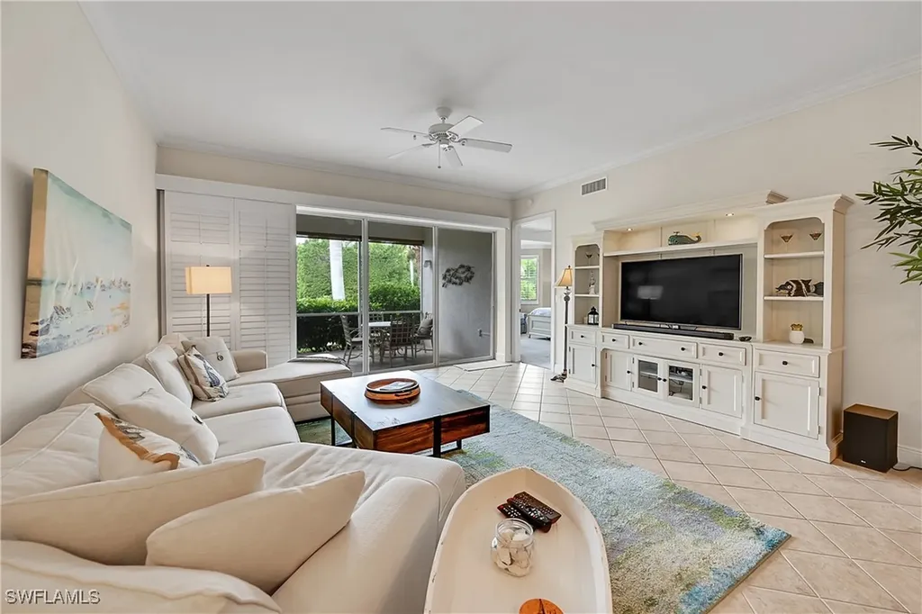 4700 Yacht Harbor Drive Naples FL 34112