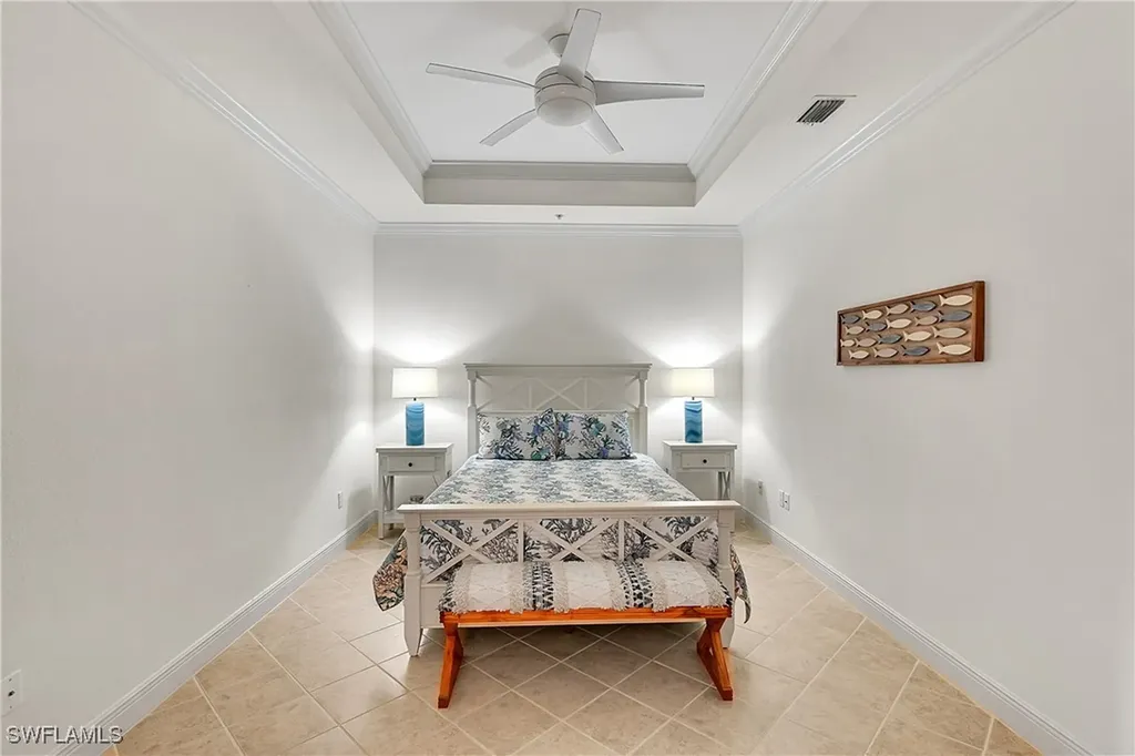 4700 Yacht Harbor Drive Naples FL 34112