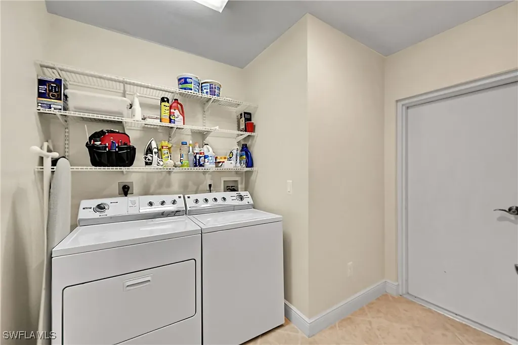 4700 Yacht Harbor Drive Naples FL 34112