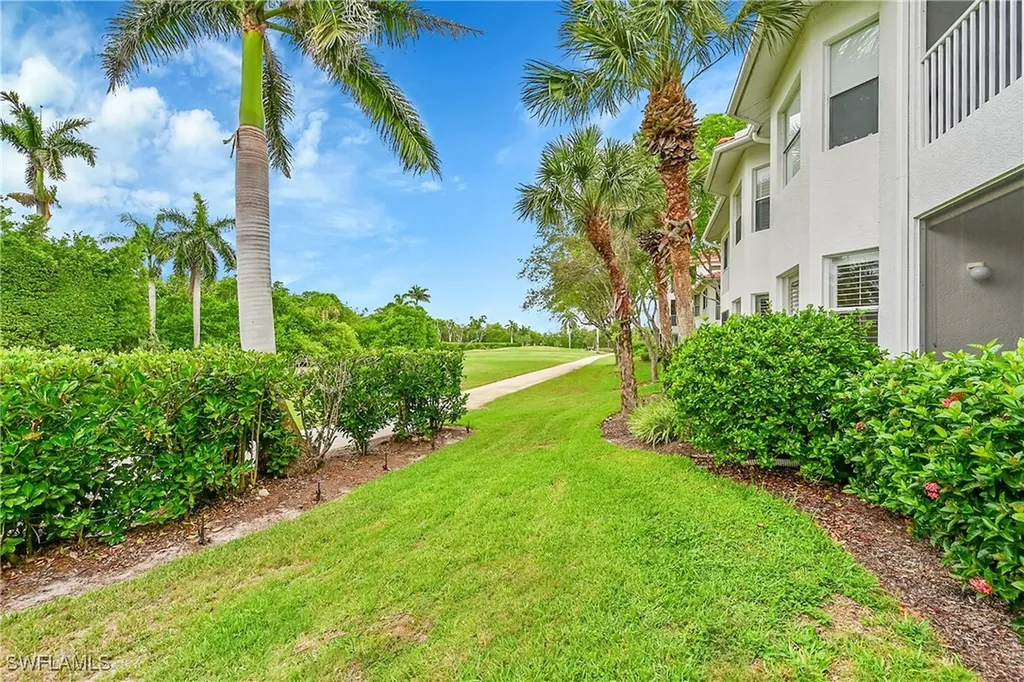 4700 Yacht Harbor Drive Naples FL 34112