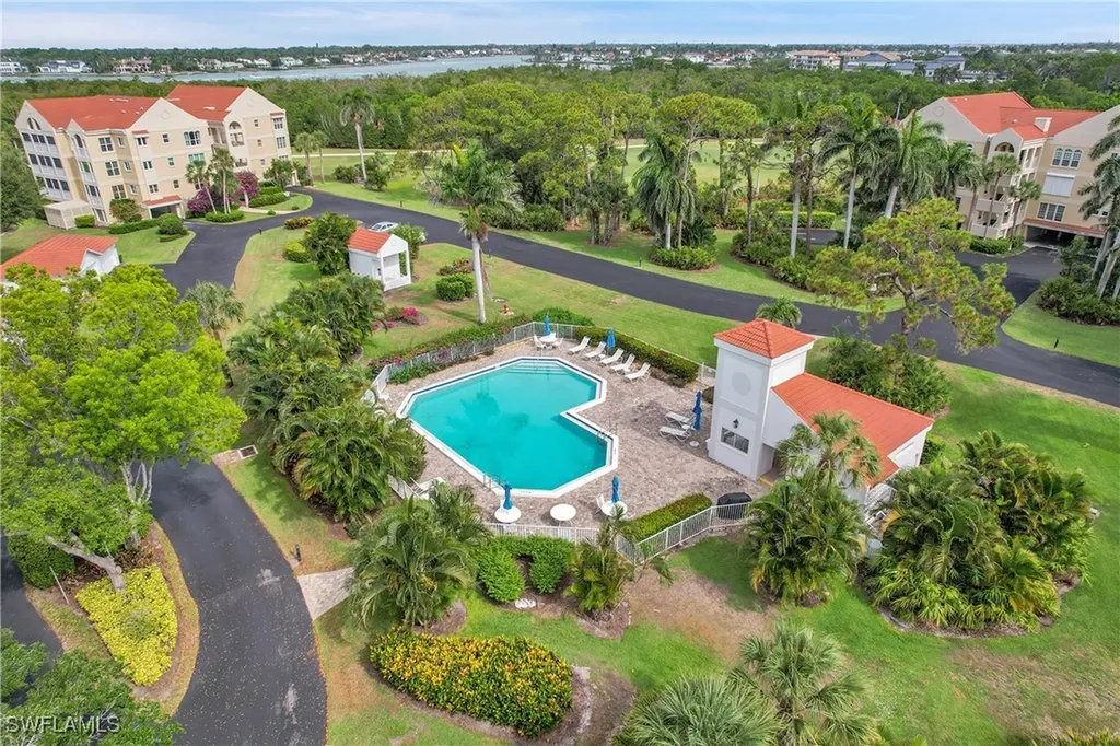 4700 Yacht Harbor Drive Naples FL 34112