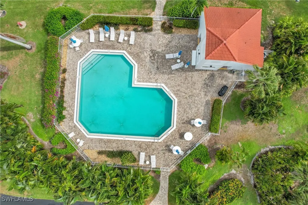 4700 Yacht Harbor Drive Naples FL 34112