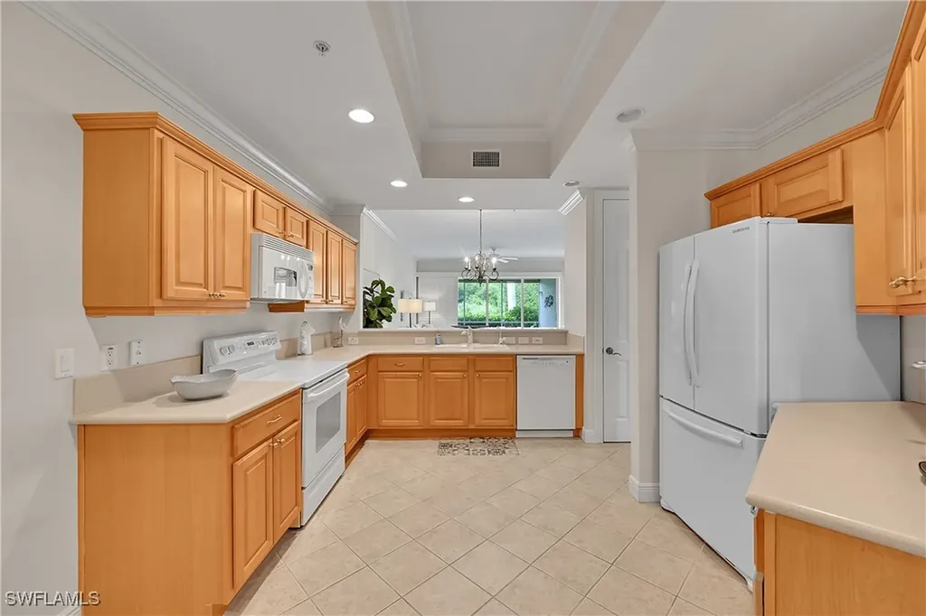 4700 Yacht Harbor Drive Naples FL 34112