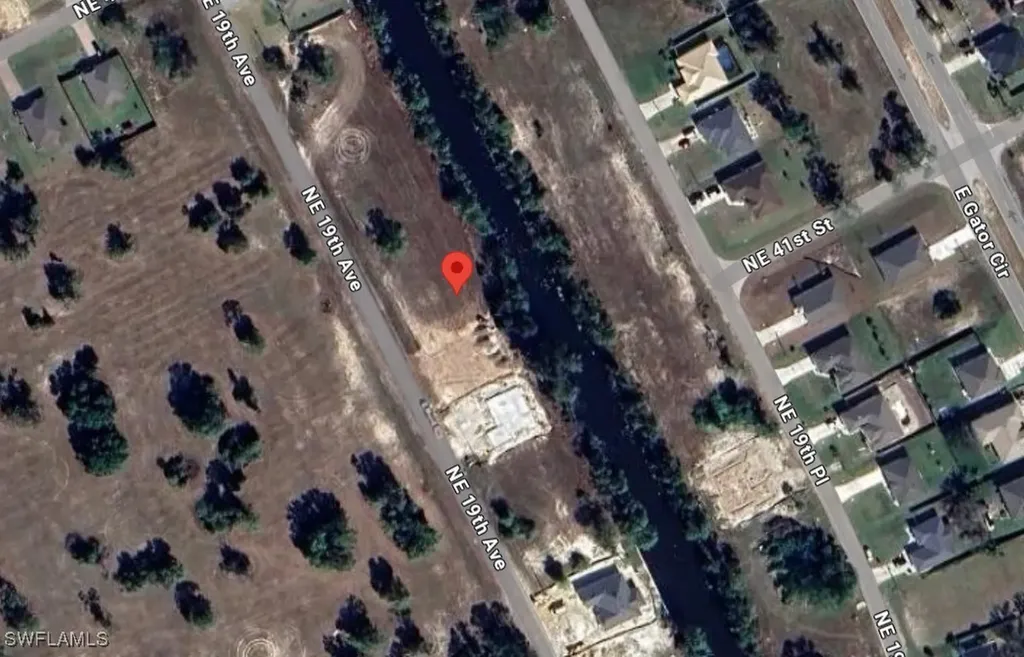 4007 NE 19th Avenue Cape Coral FL 33909