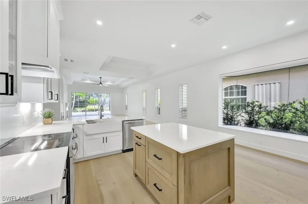 9209 Troon Lakes Drive Naples FL 34109