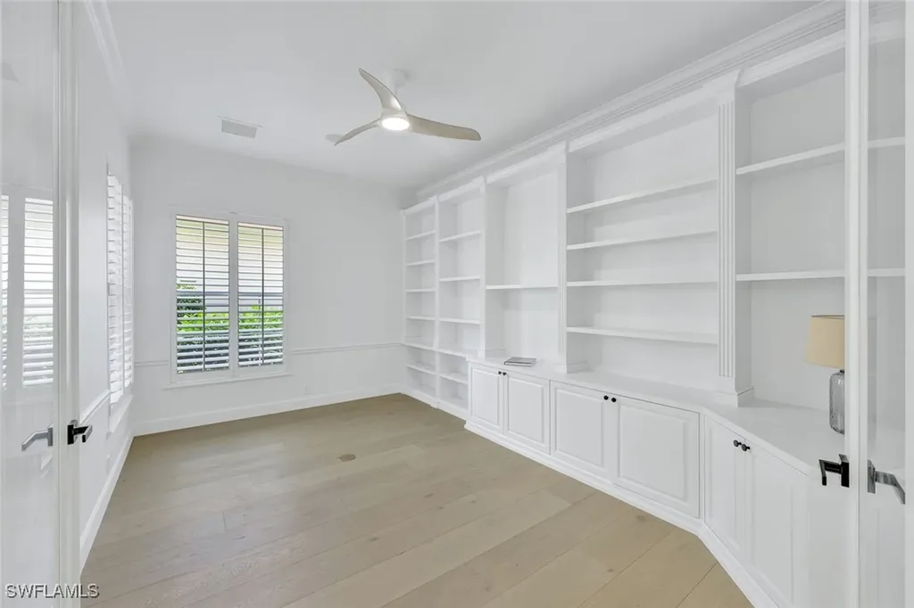 9209 Troon Lakes Drive Naples FL 34109