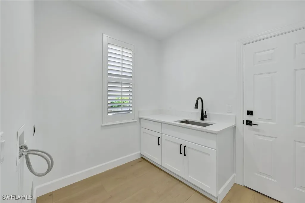 9209 Troon Lakes Drive Naples FL 34109