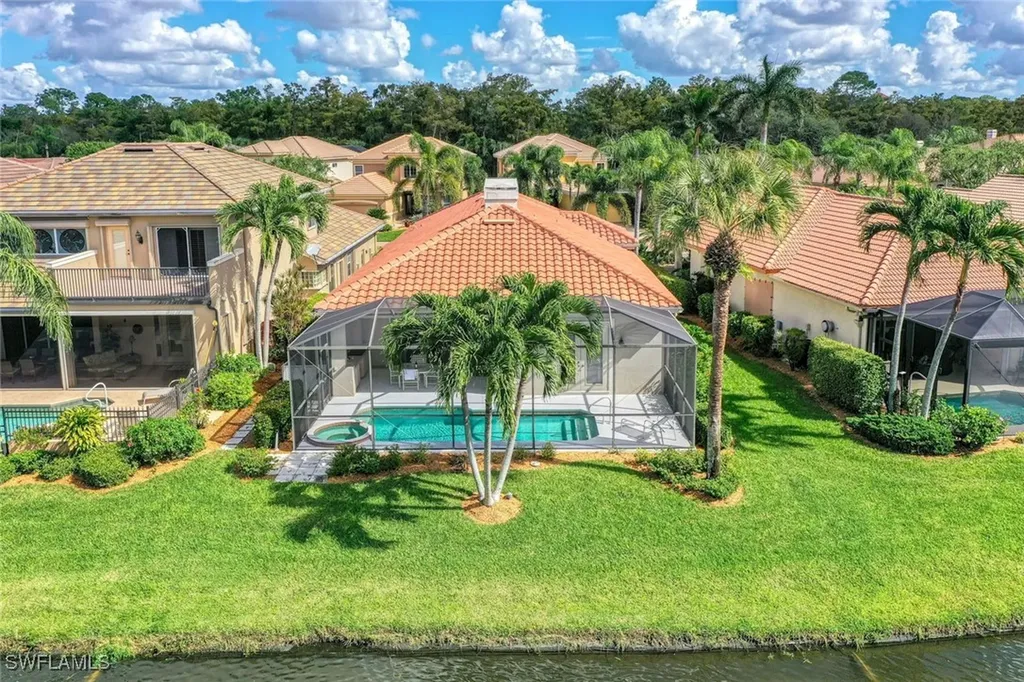 9209 Troon Lakes Drive Naples FL 34109