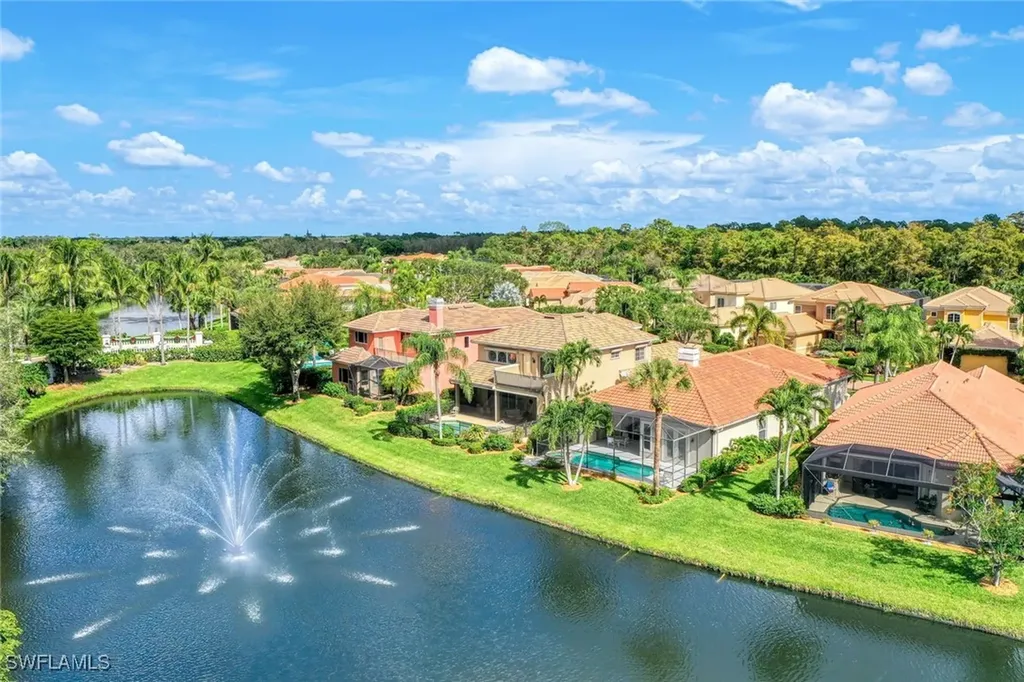 9209 Troon Lakes Drive Naples FL 34109