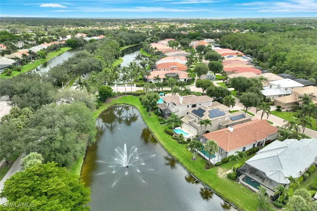 9209 Troon Lakes Drive Naples FL 34109