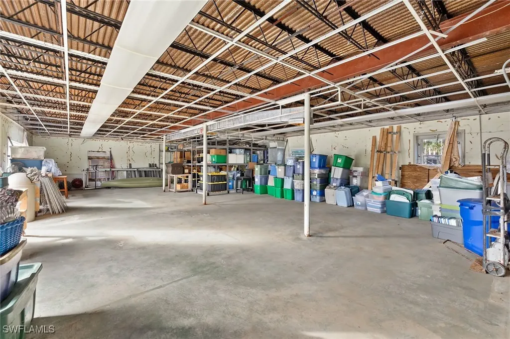 905 Fitzhugh Street Sanibel FL 33957