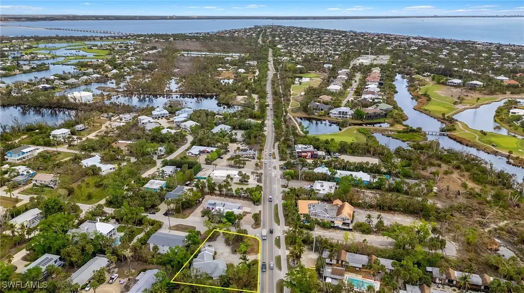 1544 Periwinkle Way Sanibel FL 33957