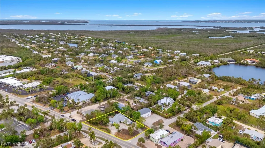 1544 Periwinkle Way Sanibel FL 33957