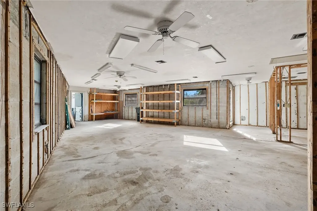 1544 Periwinkle Way Sanibel FL 33957