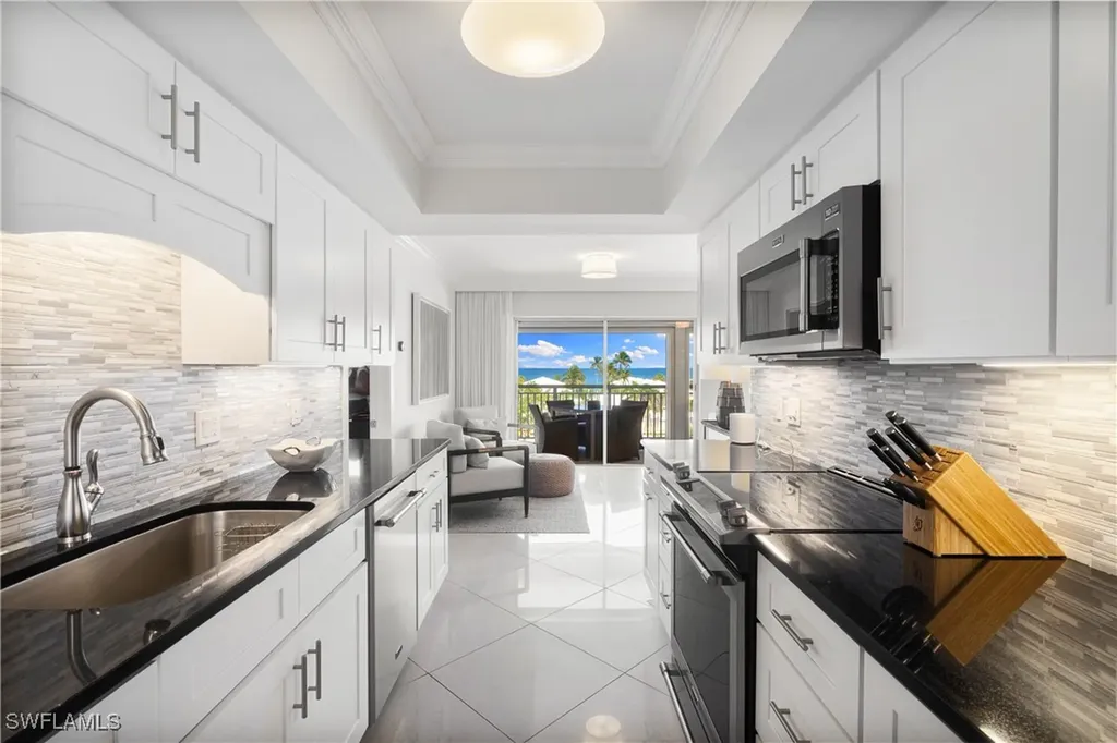 2600 Gulf Shore Boulevard N Naples FL 34103