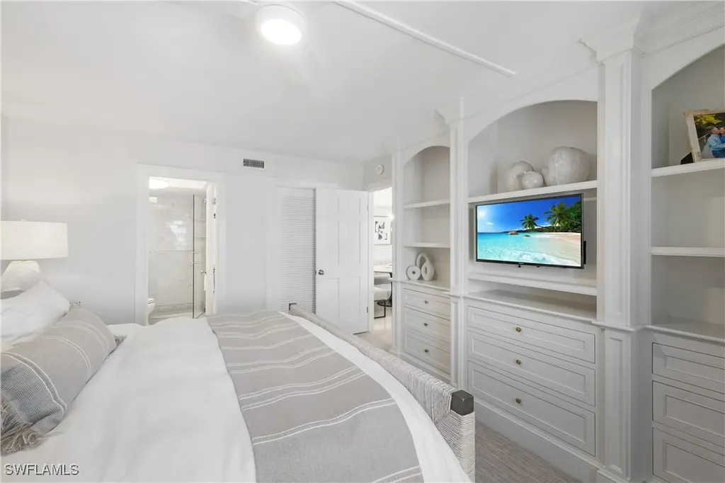 2600 Gulf Shore Boulevard N Naples FL 34103