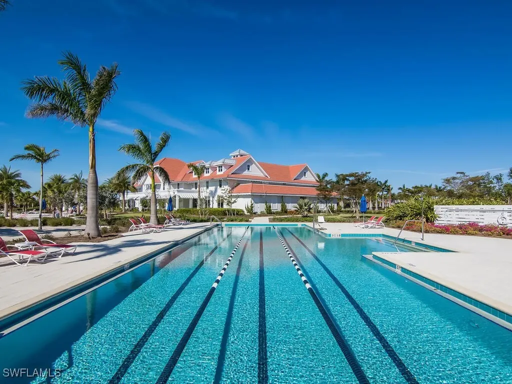 6478 Warwick Avenue Naples FL 34113