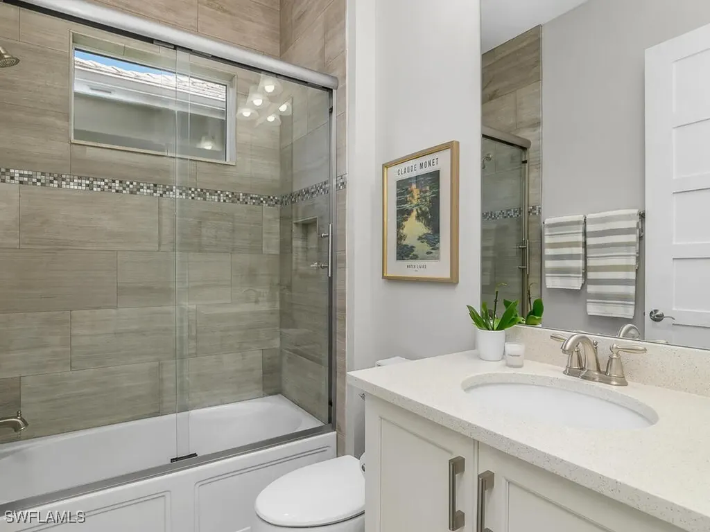 6478 Warwick Avenue Naples FL 34113