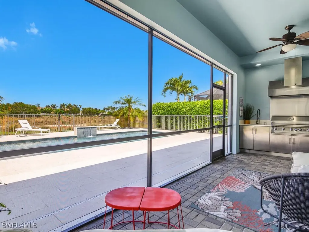 6478 Warwick Avenue Naples FL 34113