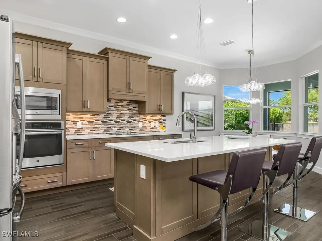 6478 Warwick Avenue Naples FL 34113