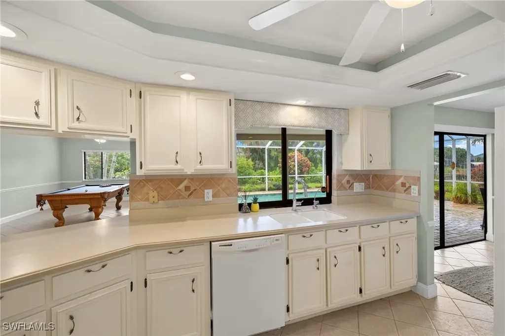 3703 SE 15th Avenue Cape Coral FL 33904