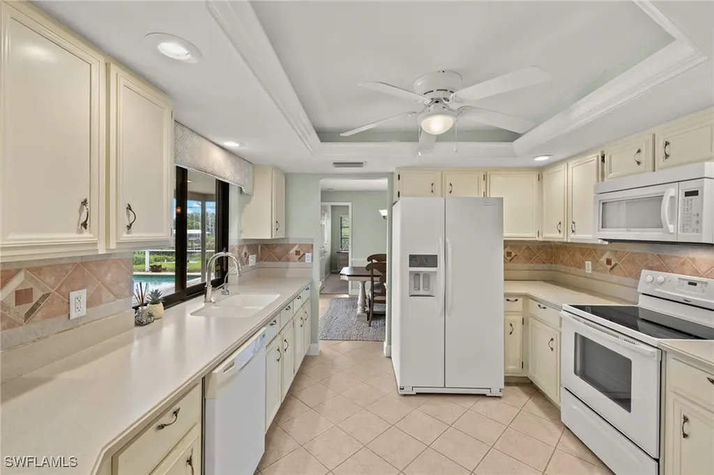 3703 SE 15th Avenue Cape Coral FL 33904