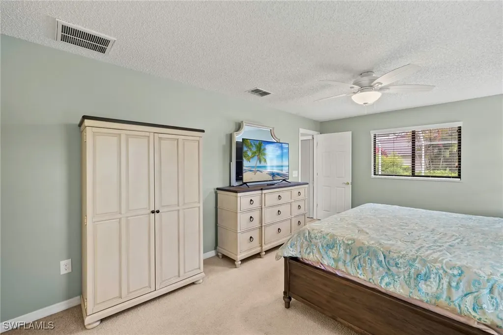 3703 SE 15th Avenue Cape Coral FL 33904