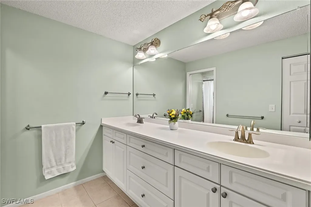 3703 SE 15th Avenue Cape Coral FL 33904