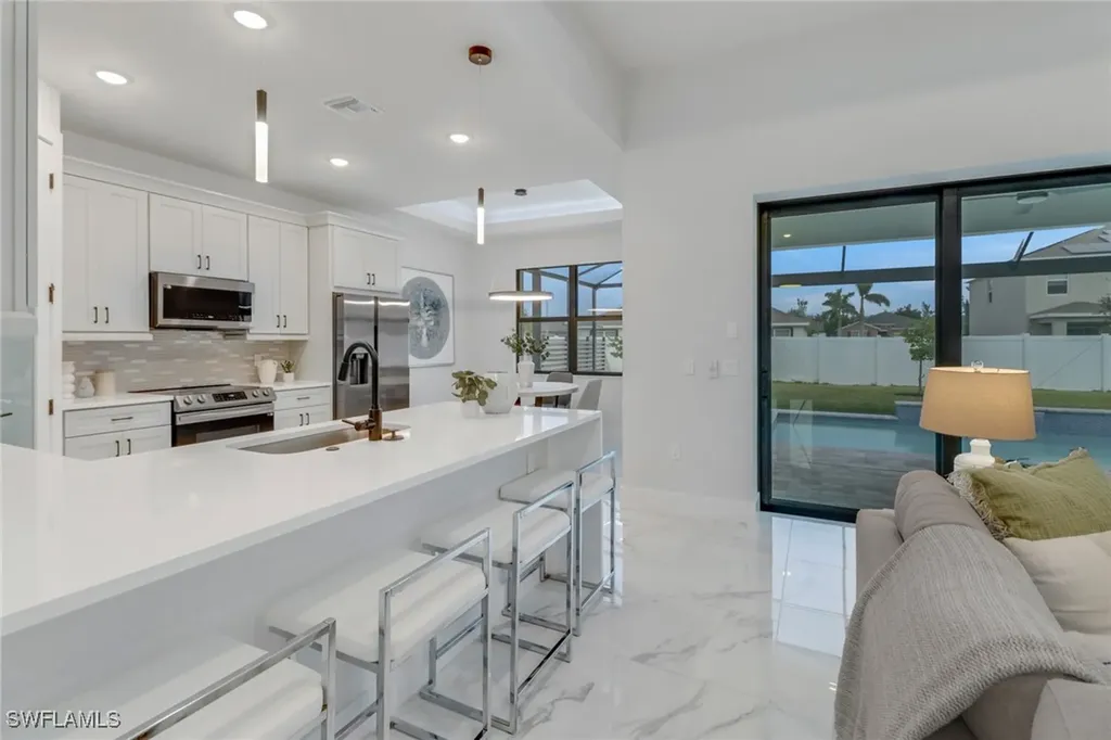 310 NW 14th Street Cape Coral FL 33993