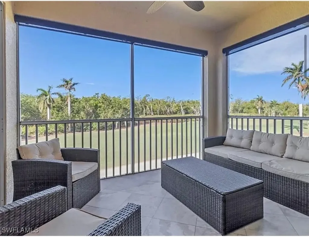 4650 Yacht Harbor Drive Naples FL 34112