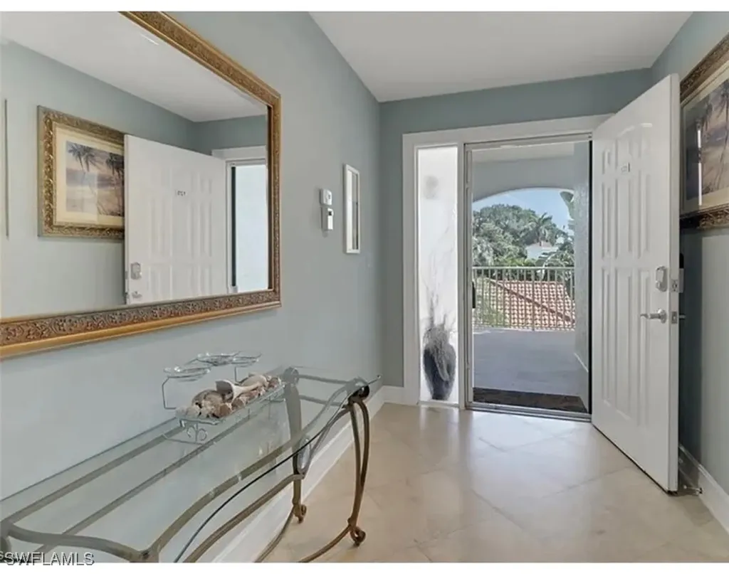 4650 Yacht Harbor Drive Naples FL 34112