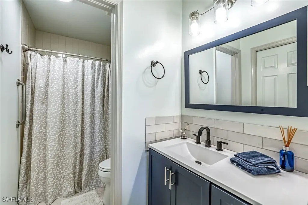 5932 Cranbrook Way Naples FL 34112
