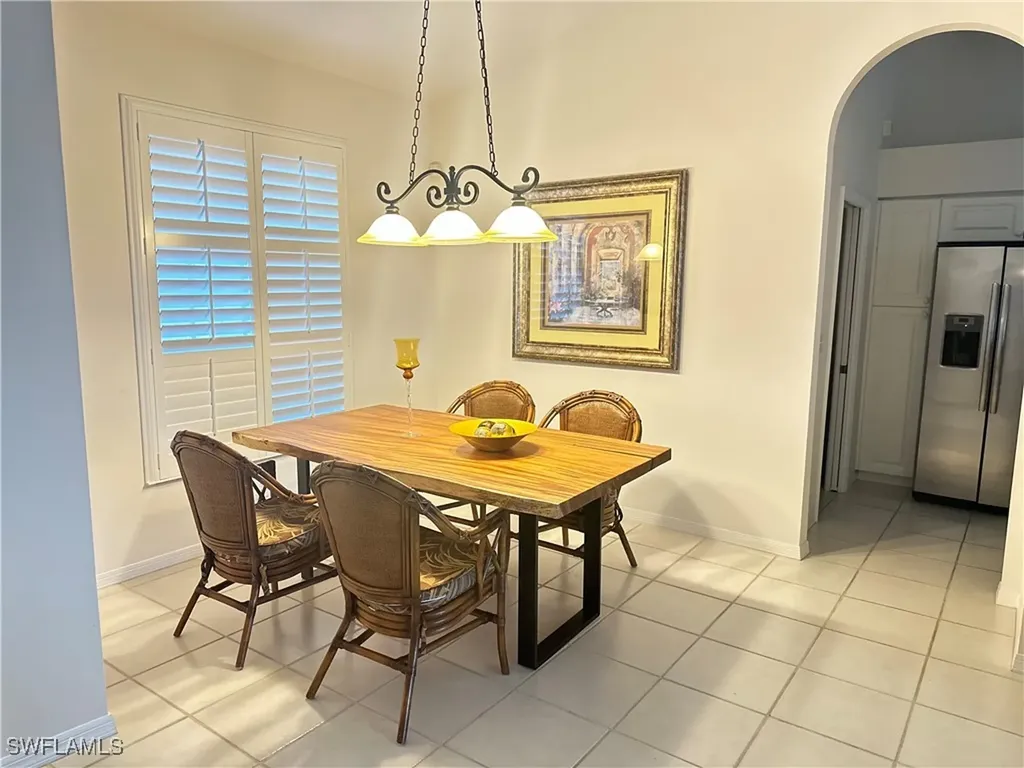 930 Marble Drive Naples FL 34104