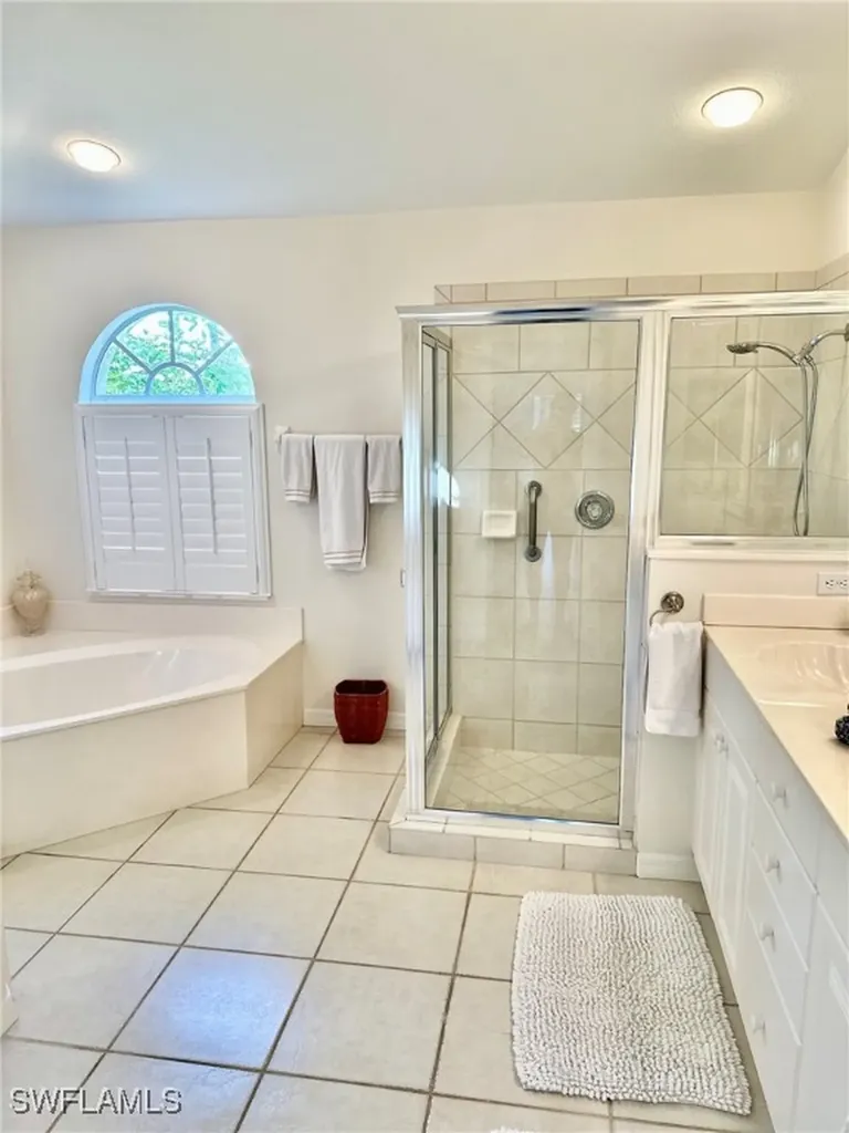 930 Marble Drive Naples FL 34104