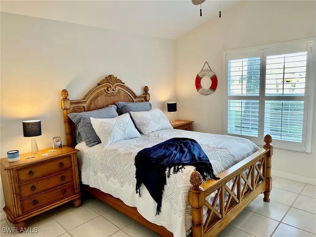 930 Marble Drive Naples FL 34104