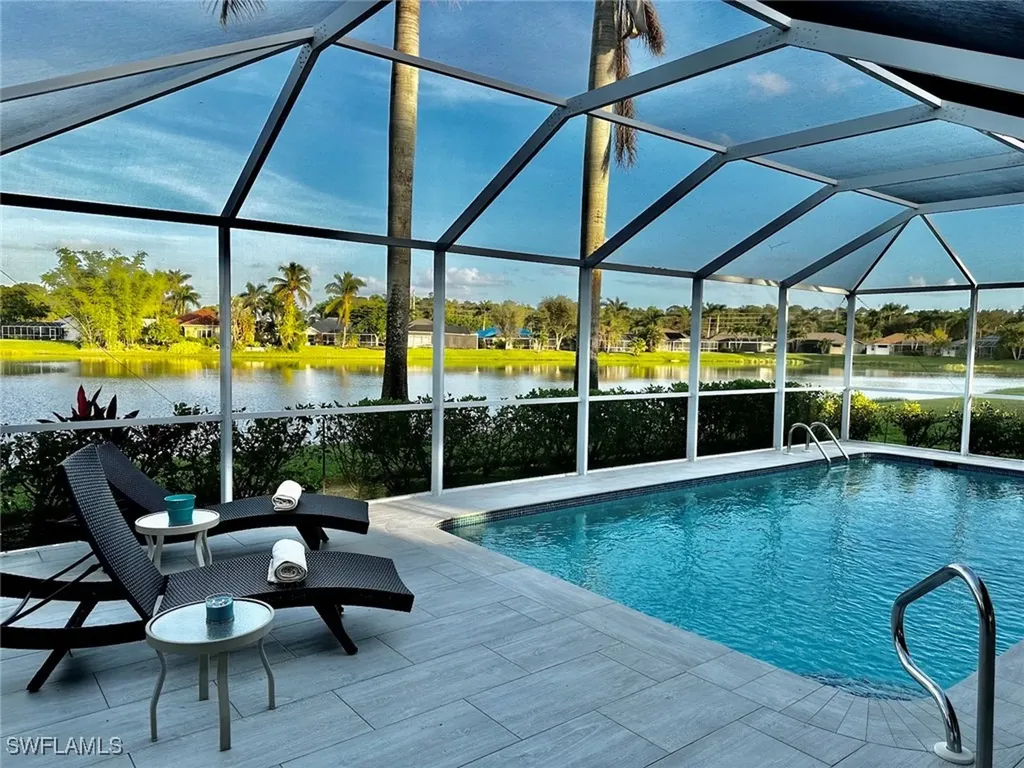 930 Marble Drive Naples FL 34104