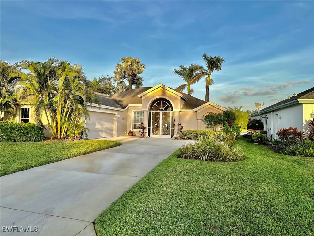 930 Marble Drive Naples FL 34104