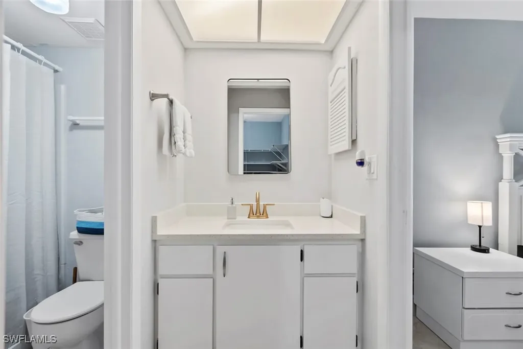 3410 Frosty Way Naples FL 34112