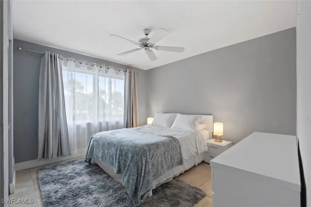 3410 Frosty Way Naples FL 34112