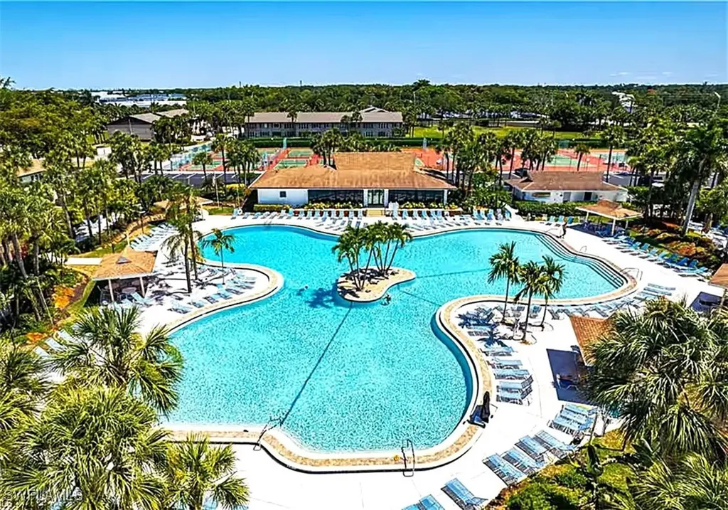 3410 Frosty Way Naples FL 34112