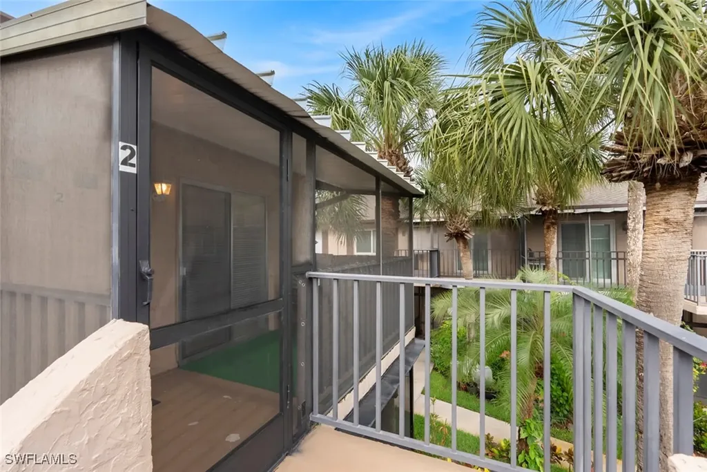 3410 Frosty Way Naples FL 34112