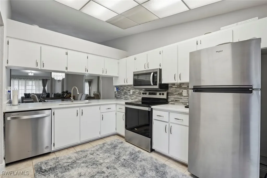 3410 Frosty Way Naples FL 34112