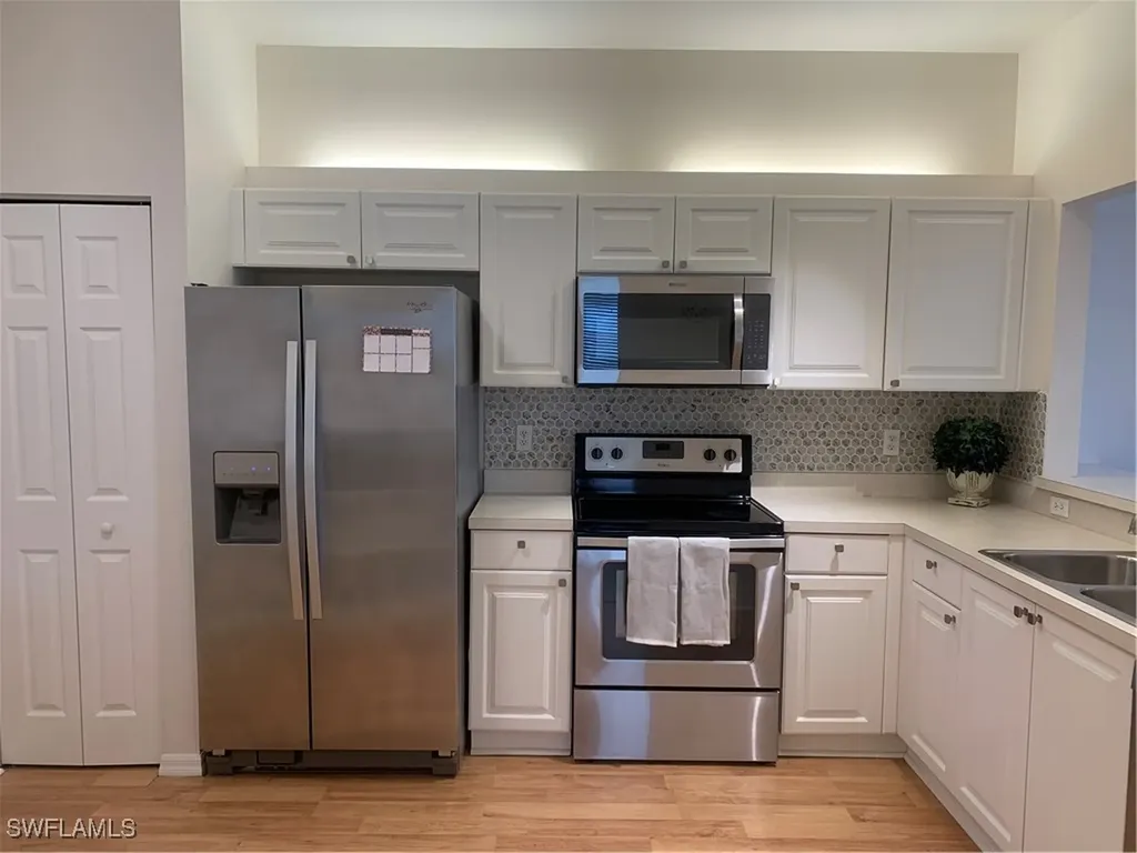 230 Robin Hood Circle Naples FL 34104