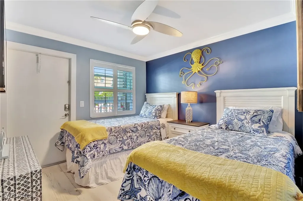 1295 Gulf Shore Boulevard S Naples FL 34102