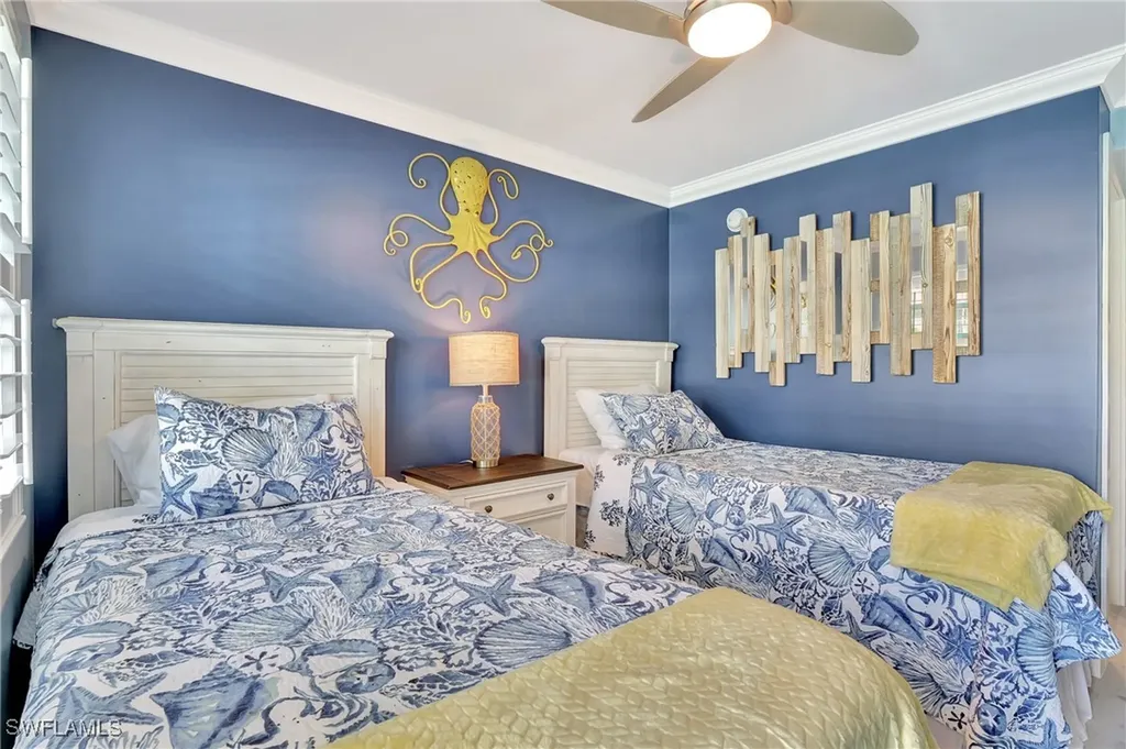 1295 Gulf Shore Boulevard S Naples FL 34102